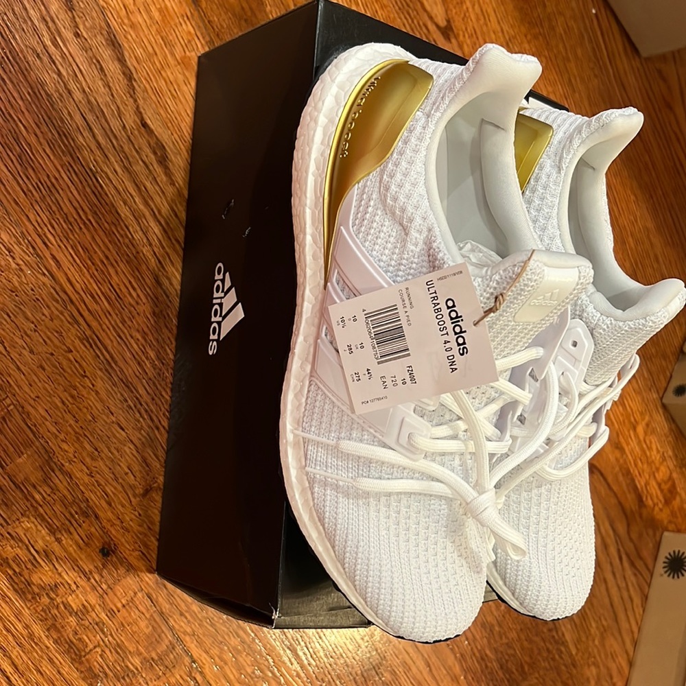 Mens Adidas ultraboost 4.0 DNA Running sneaker